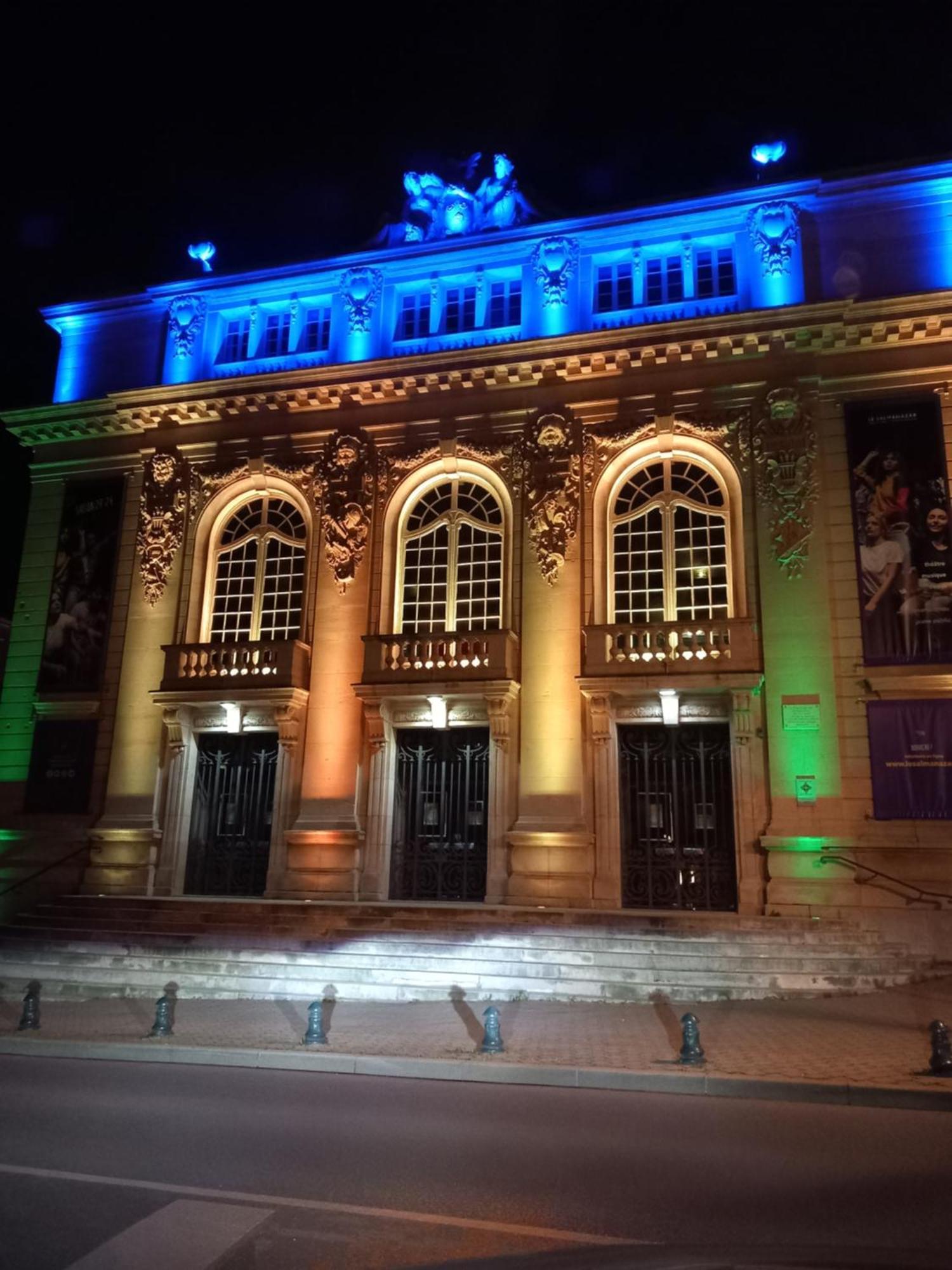 Les Loges Du Theatre Degustation Champagne Offerte Jacuzzi Sauna Jeux Velos Maison Prive 150M2 Historique 14Pers Max Emplacement Exceptionnel Et Chic, 200M De L'Avenue De Champagne, Gare, Musee, Jardins, Restaurations, Toutes Commodites Épernay Exteriér fotografie