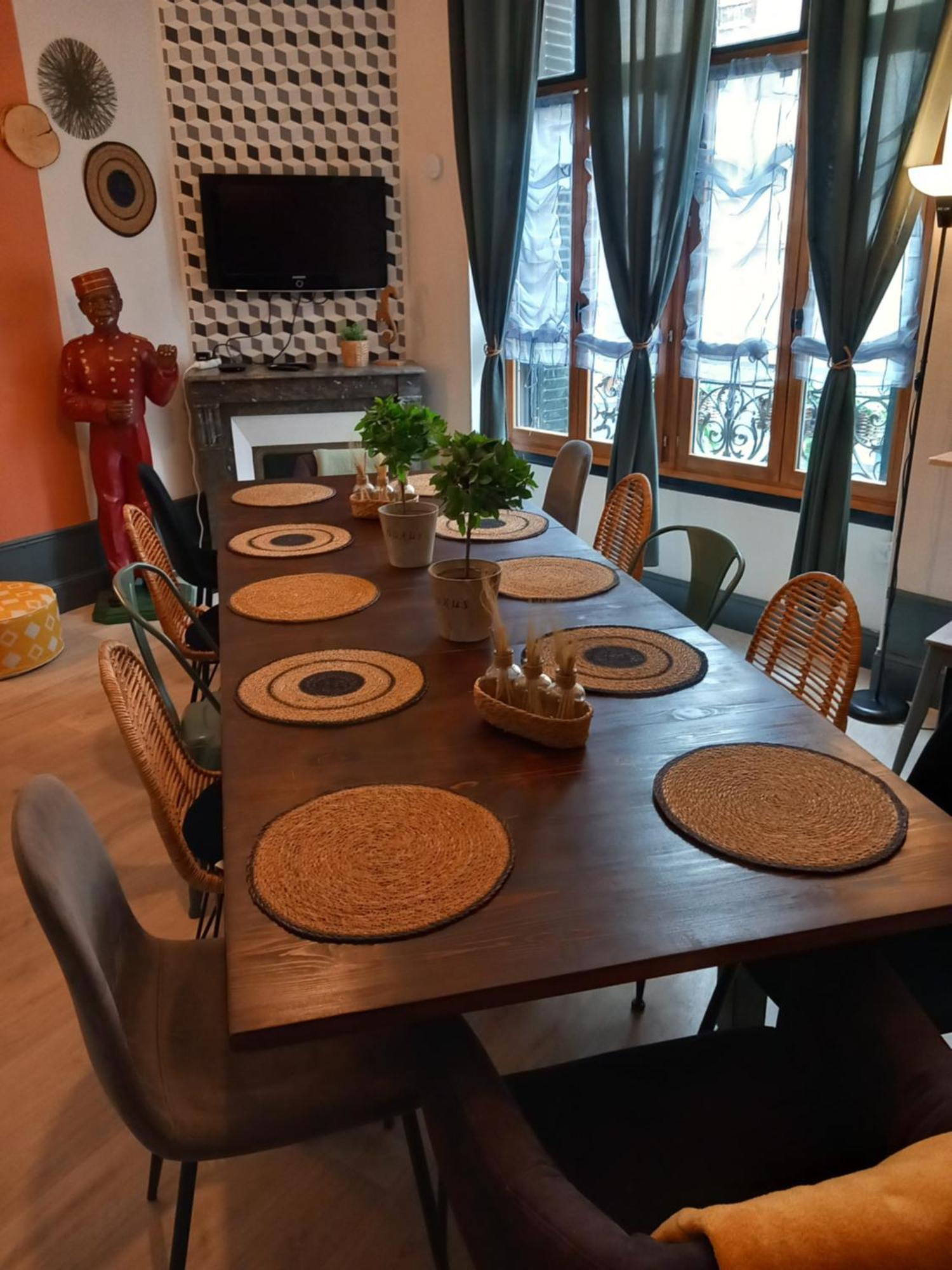 Les Loges Du Theatre Degustation Champagne Offerte Jacuzzi Sauna Jeux Velos Maison Prive 150M2 Historique 14Pers Max Emplacement Exceptionnel Et Chic, 200M De L'Avenue De Champagne, Gare, Musee, Jardins, Restaurations, Toutes Commodites Épernay Exteriér fotografie